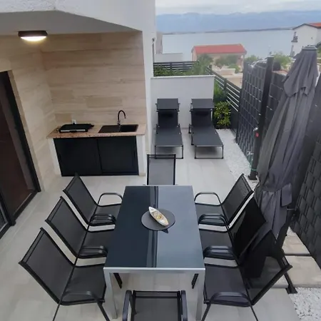 Cvetkovic Holiday home *